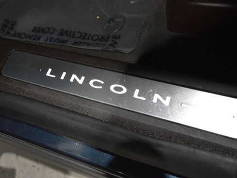 Used 2022 Lincoln Aviator Black Label image 16