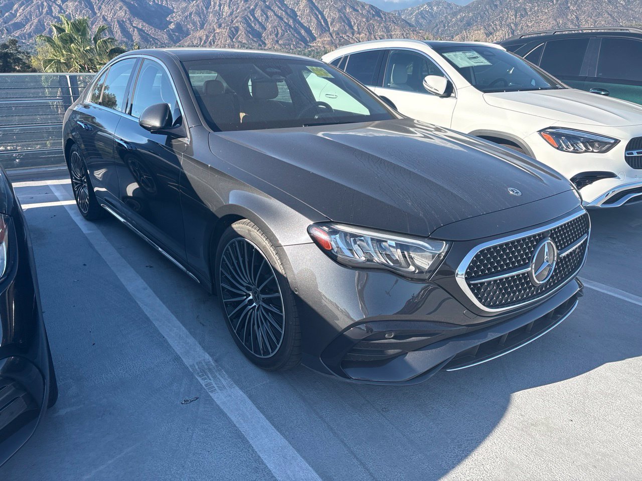 Used 2024 Mercedes-Benz E 350 4MATIC Sedan image 3
