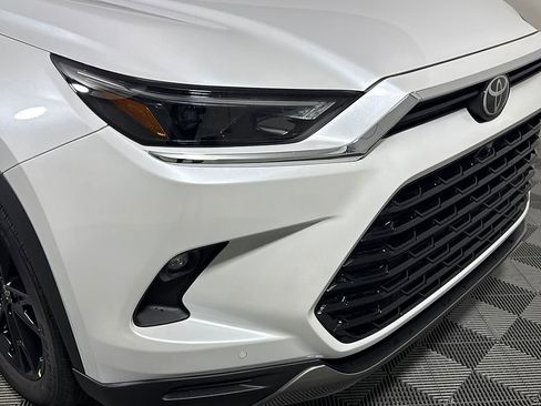 New 2026 Toyota Grand Highlander AWD image 10