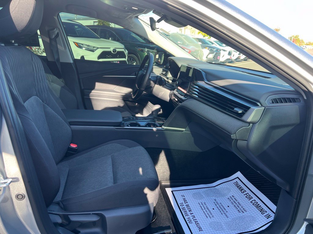 Used 2026 Toyota Camry LE FWD image 12