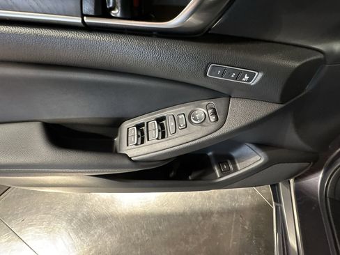 Used 2019 Honda Accord EX-L image 19