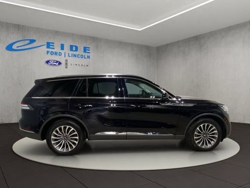 Certified 2024 Lincoln Aviator AWD w/ Premium Package image 7