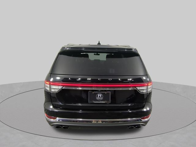 Used 2020 Lincoln Aviator Reserve w/ Elements Package Plus AWD/4WD image 14