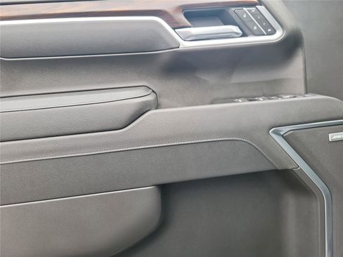 New 2026 GMC Sierra 1500 SLT image 20