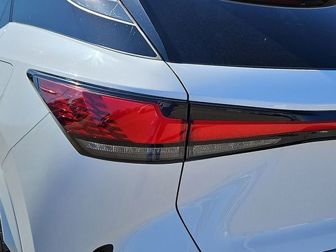 Used 2025 Lexus RX 500h F Sport w/ Convenience Package image 7