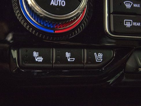 Used 2024 GMC Yukon XL Denali Ultimate image 29