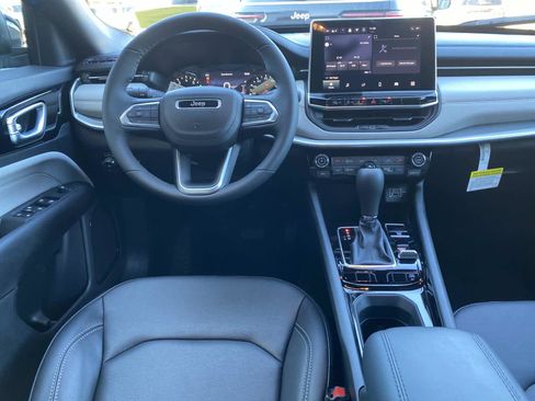 New 2026 Jeep Compass Limited image 7