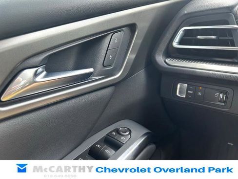 New 2026 Chevrolet Traverse LT w/ Driver Confidence Package FWD image 16