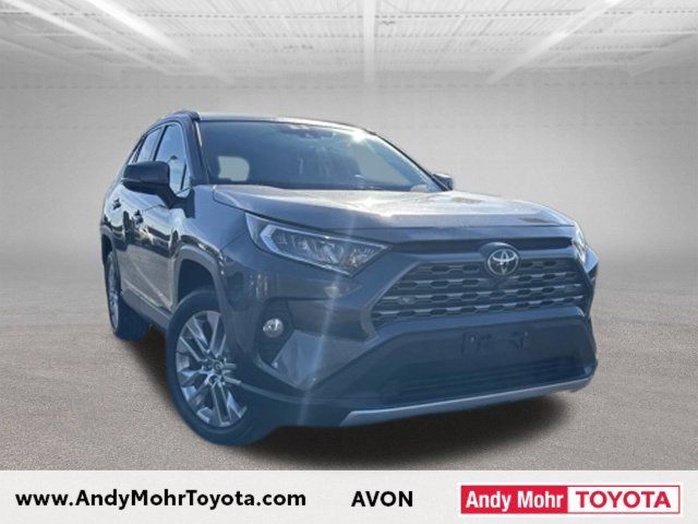 Used 2019 Toyota RAV4 Limited w/ Advanced Technology Package AWD/4WD image 3