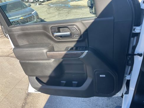 Certified 2022 Chevrolet Silverado 3500 LTZ w/ LTZ Plus Package image 32