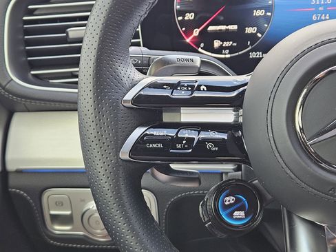 Certified 2025 Mercedes-Benz GLE 53 AMG 4MATIC image 29