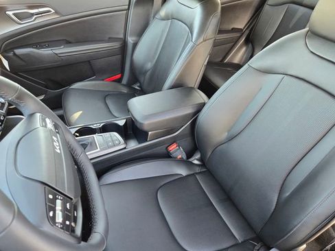 New 2026 Kia Sportage EX image 22