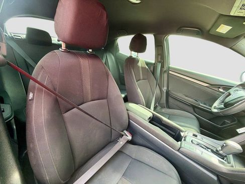 Used 2019 Honda Civic LX image 25