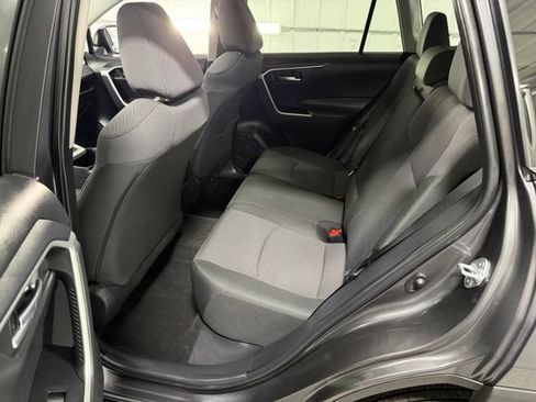 Used 2024 Toyota RAV4 XLE w/ Convenience Package AWD/4WD image 11