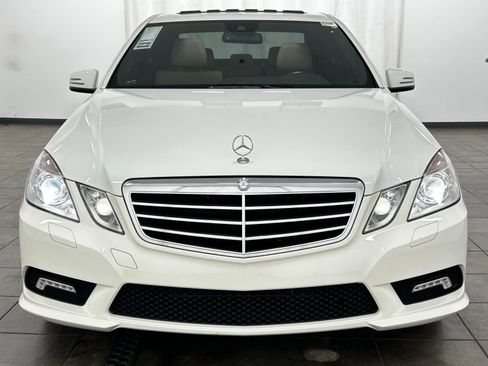 Used 2010 Mercedes-Benz E 350 4MATIC Sedan image 7