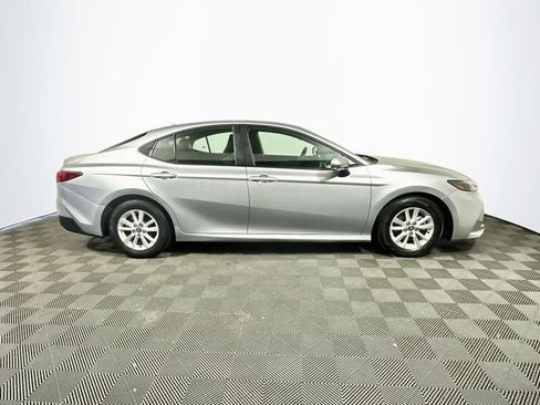 Used 2025 Toyota Camry LE FWD image 9