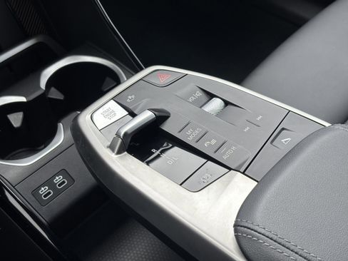 Used 2025 BMW X2 xDrive28i image 14