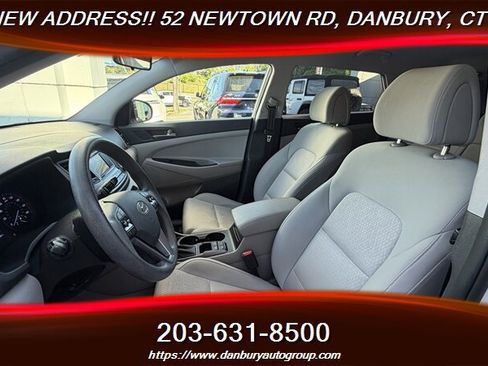 Used 2017 Hyundai Tucson SE AWD/4WD image 12