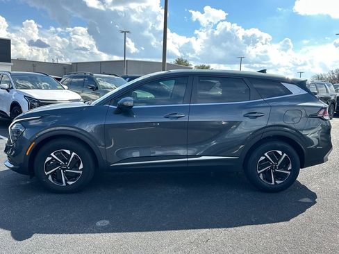 Certified 2025 Kia Sportage LX image 6