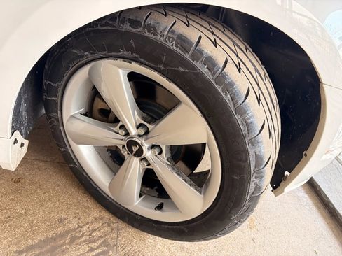 Used 2013 Ford Mustang GT Premium w/ Comfort Pkg image 36