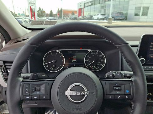 Certified 2023 Nissan Rogue SV w/ SV Premium Package image 19