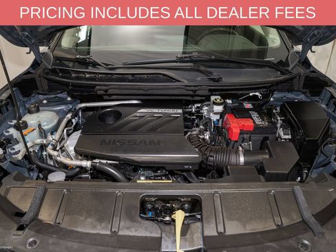 Used 2025 Nissan Rogue SV AWD/4WD image 19