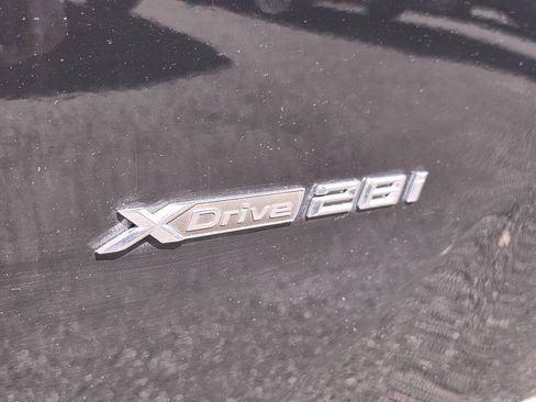 Used 2018 BMW X1 xDrive28i AWD/4WD image 8