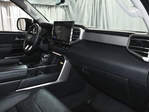 Used 2024 Toyota Tundra Limited w/ Power Package image 60