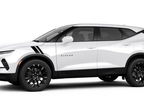 New 2026 Chevrolet Blazer LT w/ LPO, Black Sport Package AWD/4WD image 2