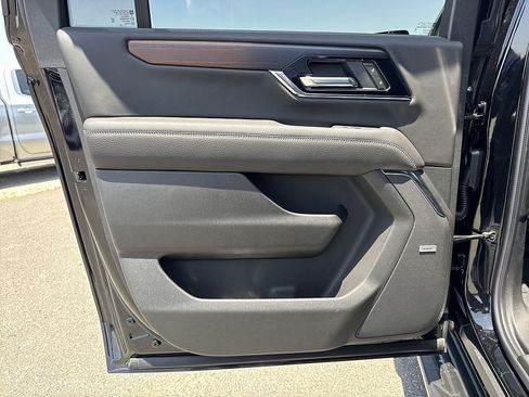 New 2026 GMC Yukon XL Denali RWD image 23