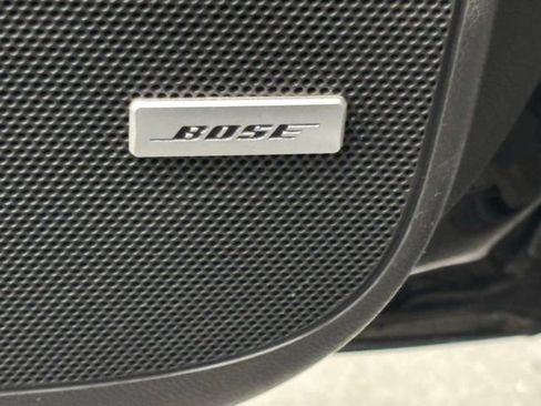 Used 2024 Buick Enclave Premium image 17