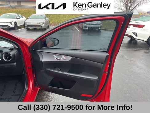 Certified 2023 Kia Forte LXS image 54