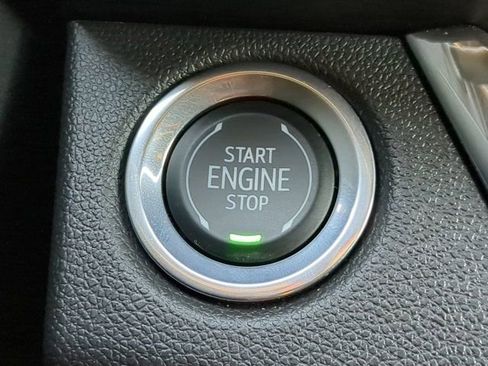 Used 2025 Buick Envista Preferred w/ Convenience I Package image 27