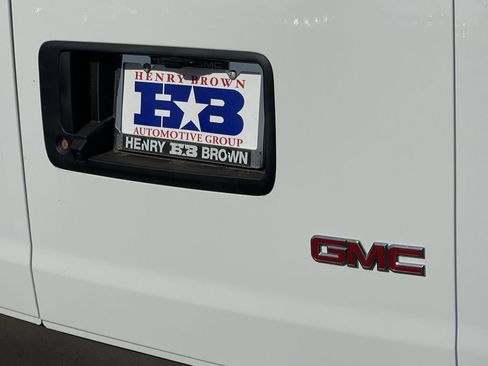 New 2025 GMC Savana 2500 w/ Driver Convenience Package RWD image 34