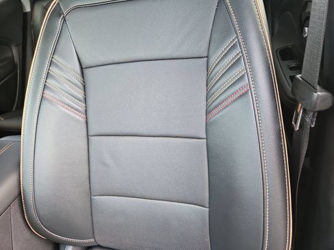 Used 2023 GMC Terrain AT4 w/ Infotainment Package II AWD/4WD image 16