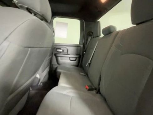 Used 2022 RAM 1500 Classic Warlock w/ Electronics Group AWD/4WD image 17