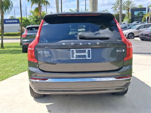 Used 2023 Volvo XC90 B6 Plus AWD/4WD image 5