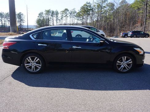 Used 2013 Nissan Altima 3.5 SL w/ Technology Pkg image 22