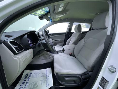 Used 2019 Hyundai Tucson SE image 17