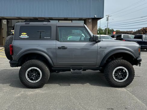 New 2024 Ford Bronco Black Diamond w/ Sasquatch Package AWD/4WD image 9