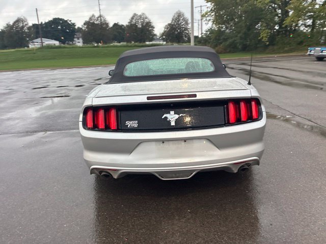 Used 2016 Ford Mustang Convertible w/ Equipment Group 051A RWD image 10