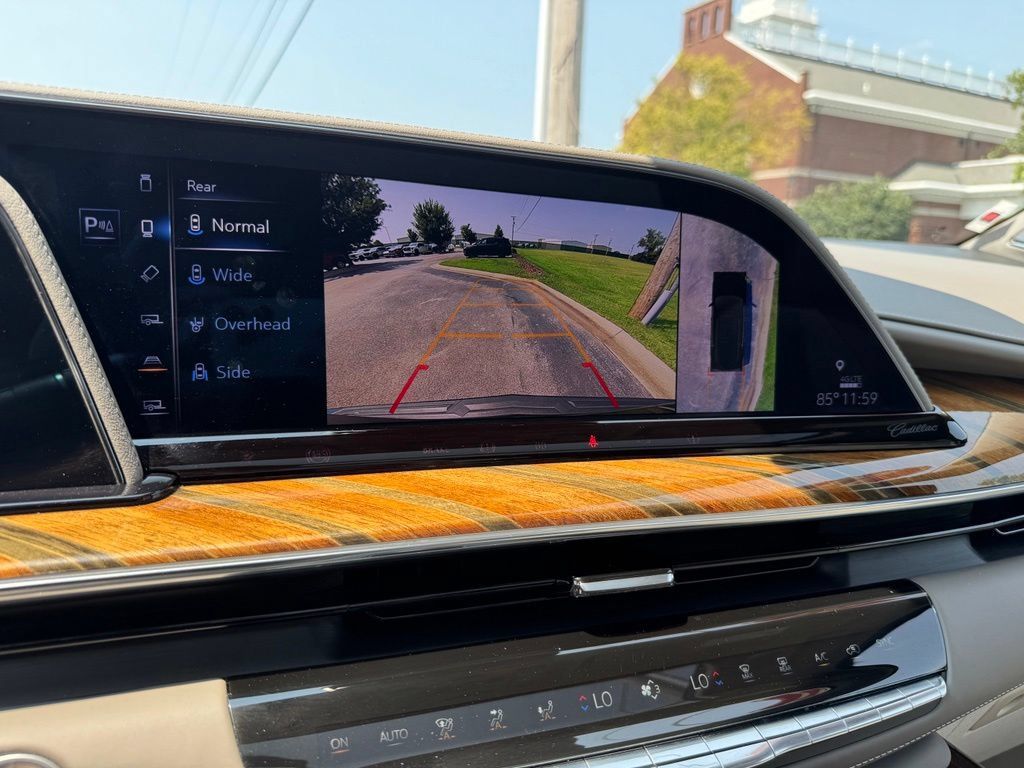 Certified 2023 Cadillac Escalade Premium Luxury Platinum w/ Heavy-Duty Trailer Package AWD/4WD image 35