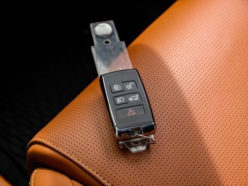 Used 2026 Jaguar F-PACE R-Dynamic S AWD/4WD image 64