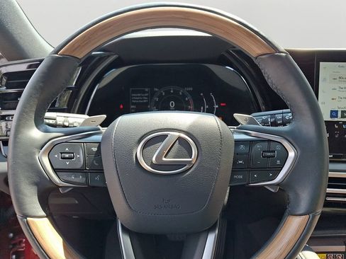 Used 2024 Lexus RX 350 Premium w/ Accessory Package (Z1) AWD/4WD image 20
