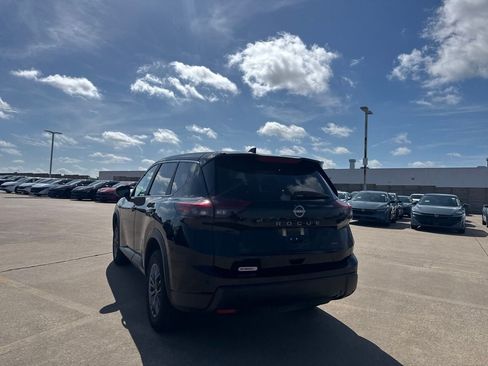 Certified 2024 Nissan Rogue S AWD/4WD image 16