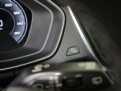 Used 2023 Audi SQ5 Premium Plus w/ Premium Plus Package image 33