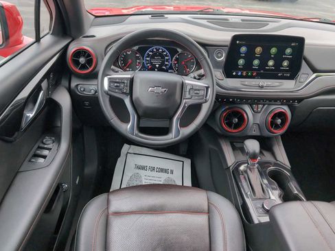 Used 2023 Chevrolet Blazer RS w/ Enhanced Convenience Package image 10