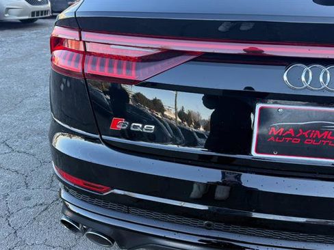 Used 2021 Audi SQ8 Premium Plus w/ SQ8 Black Optic Package image 17