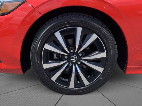 Used 2023 Honda Civic EX image 8