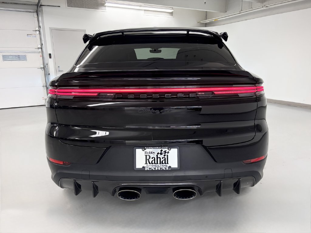 Used 2026 Porsche Cayenne Turbo GT AWD/4WD image 5